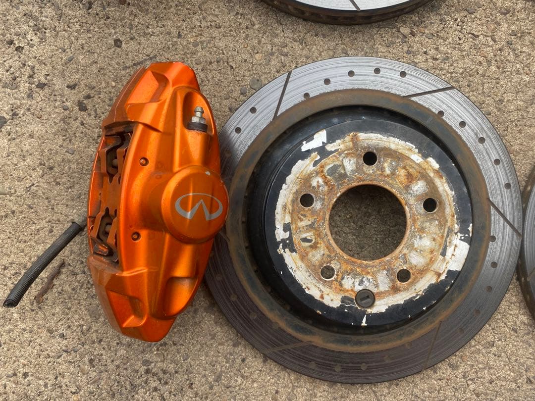 V36スカイライン 曙キャリパーDIXCELディスクローター