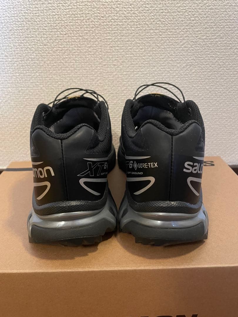 サロモン　ゴアテックス　スニーカー　24cm