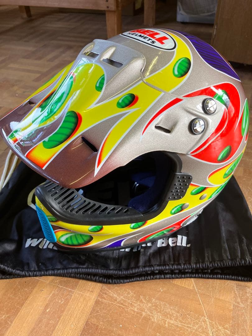 Bellヘルメット