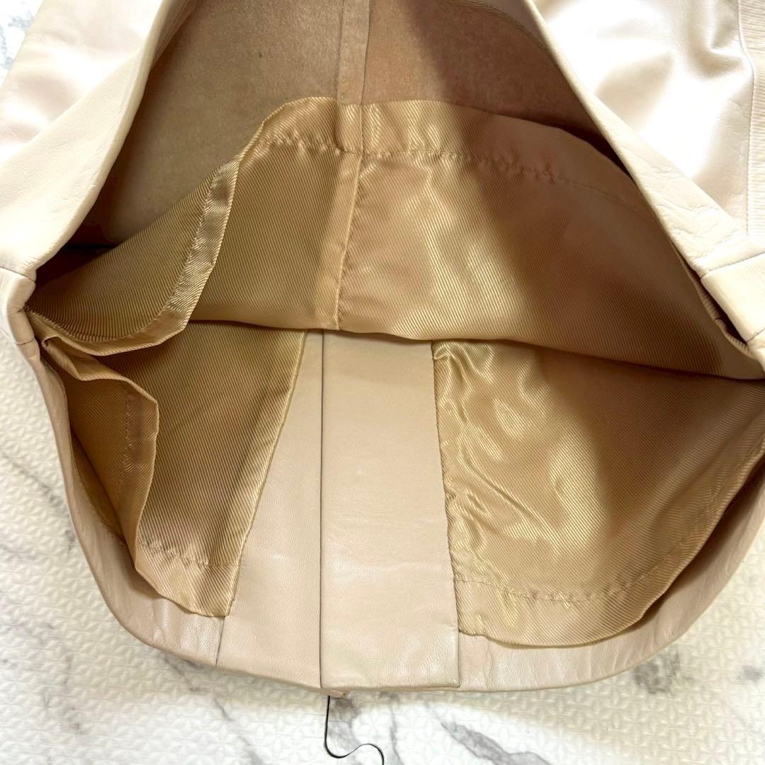 未使用タグ付け◎GUCCI グッチ ラムレザー スカート ベルト付き ベージュ