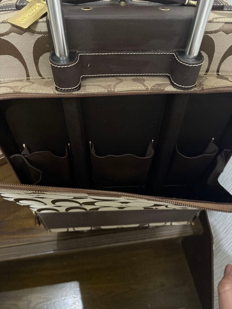 COACH 中型キャリーケース ブラウン