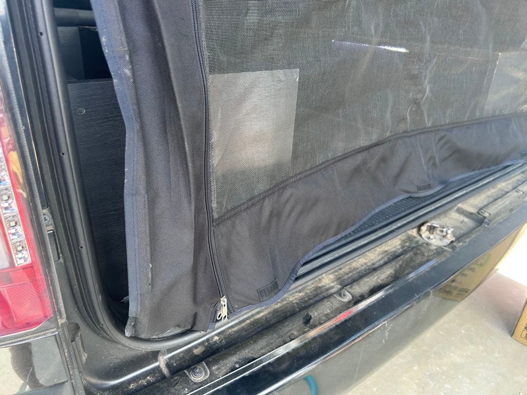 ユーアイビークルUivehicle虫除け防虫ネット ハイエースワイドリアゲート