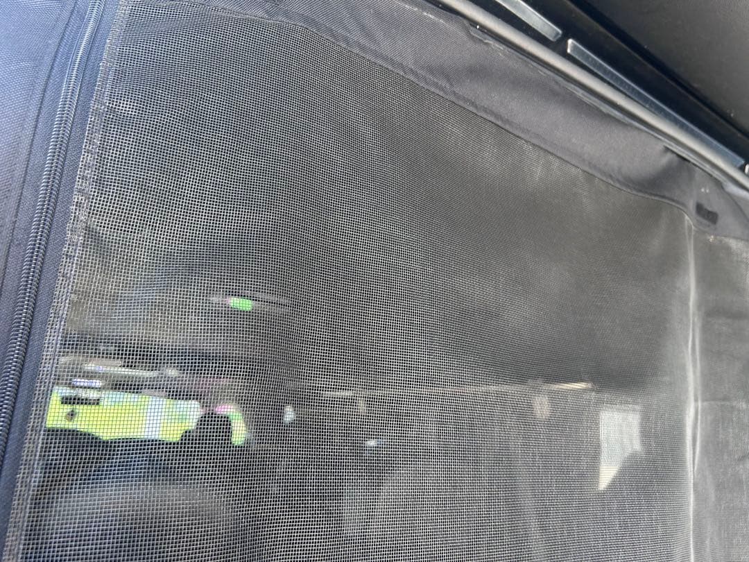 ユーアイビークルUivehicle虫除け防虫ネット ハイエースワイドリアゲート