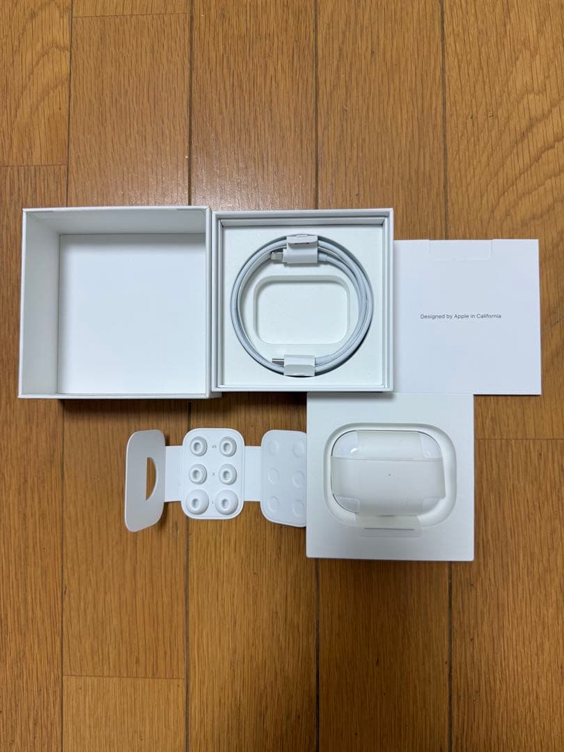 AirPods Pro 2 本体 ホワイト 充電ケーブル付