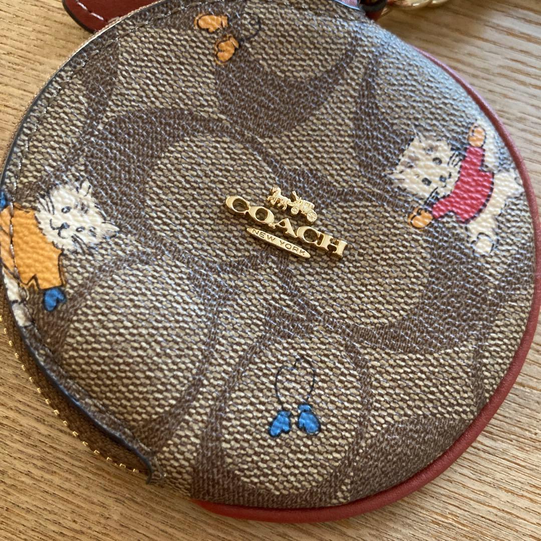 新品同様♡コーチ♡サーキュラー♡ケース♡キャット♡ねこ♡ミント