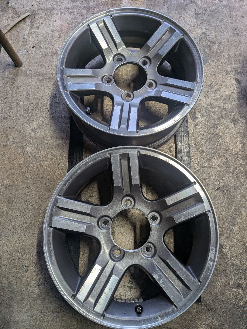 ジムニー　純正　16インチ アルミホイル