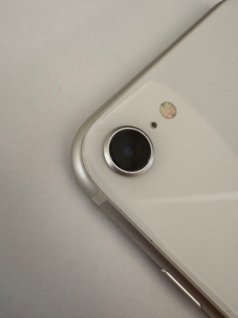 iPhone SE3 128GB (箱,充電ケーブルなど付) SIMフリー