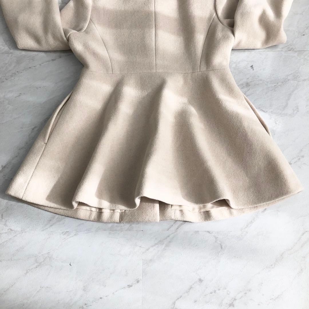 2024AW❤️ フェイクファースリーブペプラムコート　NNB 袖ファー　M