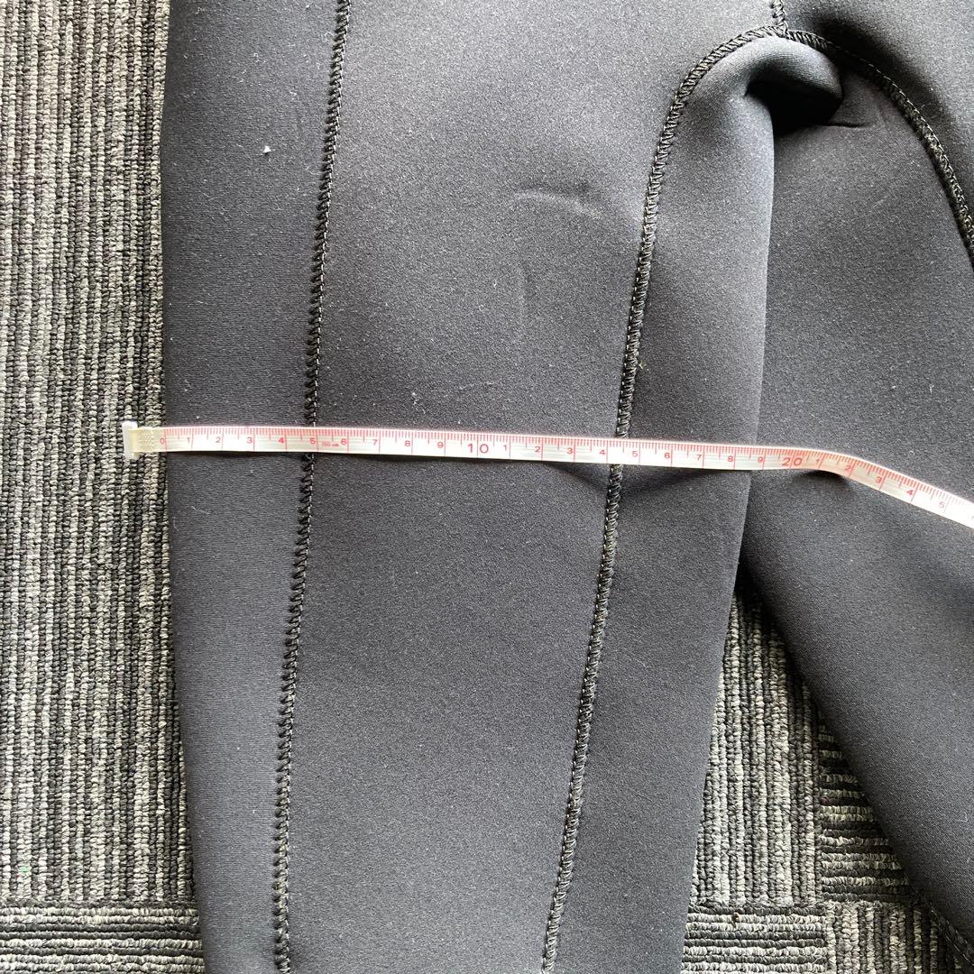 【新品】ウェットインナー　サーフィン　ショートジョン　S