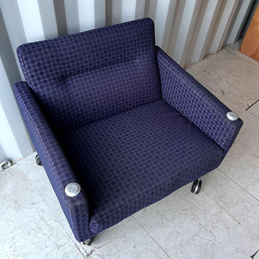 取付無料！USAアメリカ製 ネイビードット柄キャスター付きロビーチェア✨