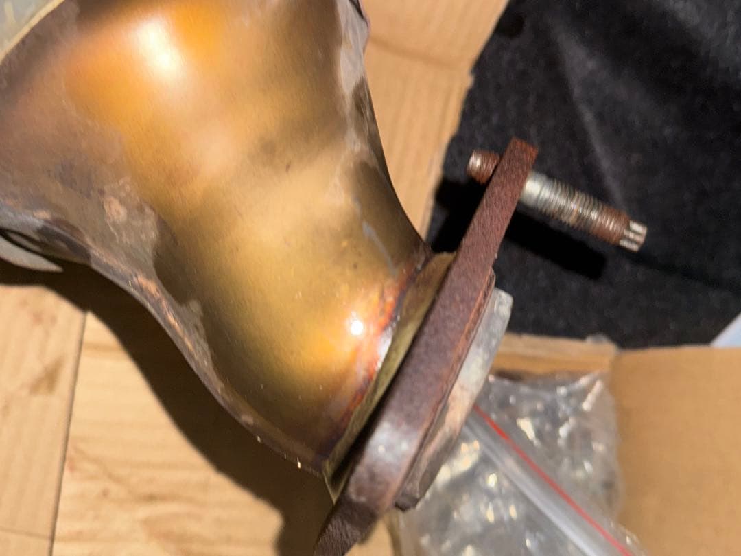 リ*件様 AW触媒純正 2本 v36スカイラインセダン250gt