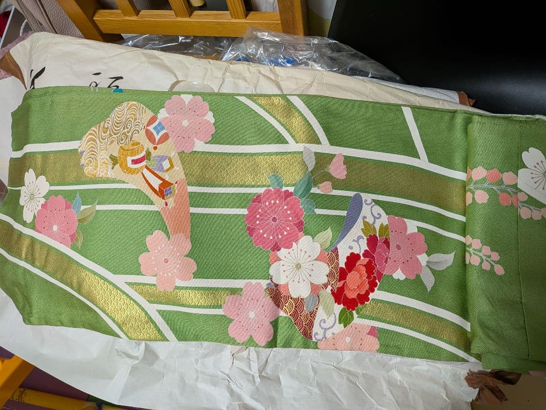 成人式振袖3点（着物、長襦袢、帯）