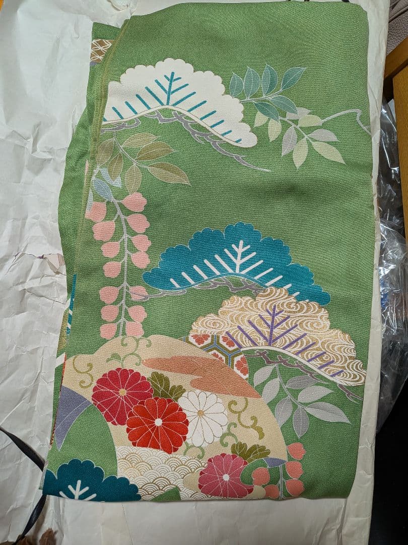 成人式振袖3点（着物、長襦袢、帯）