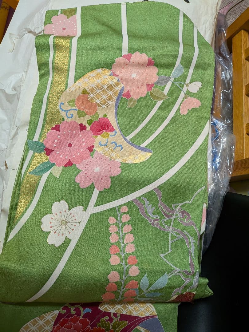 成人式振袖3点（着物、長襦袢、帯）