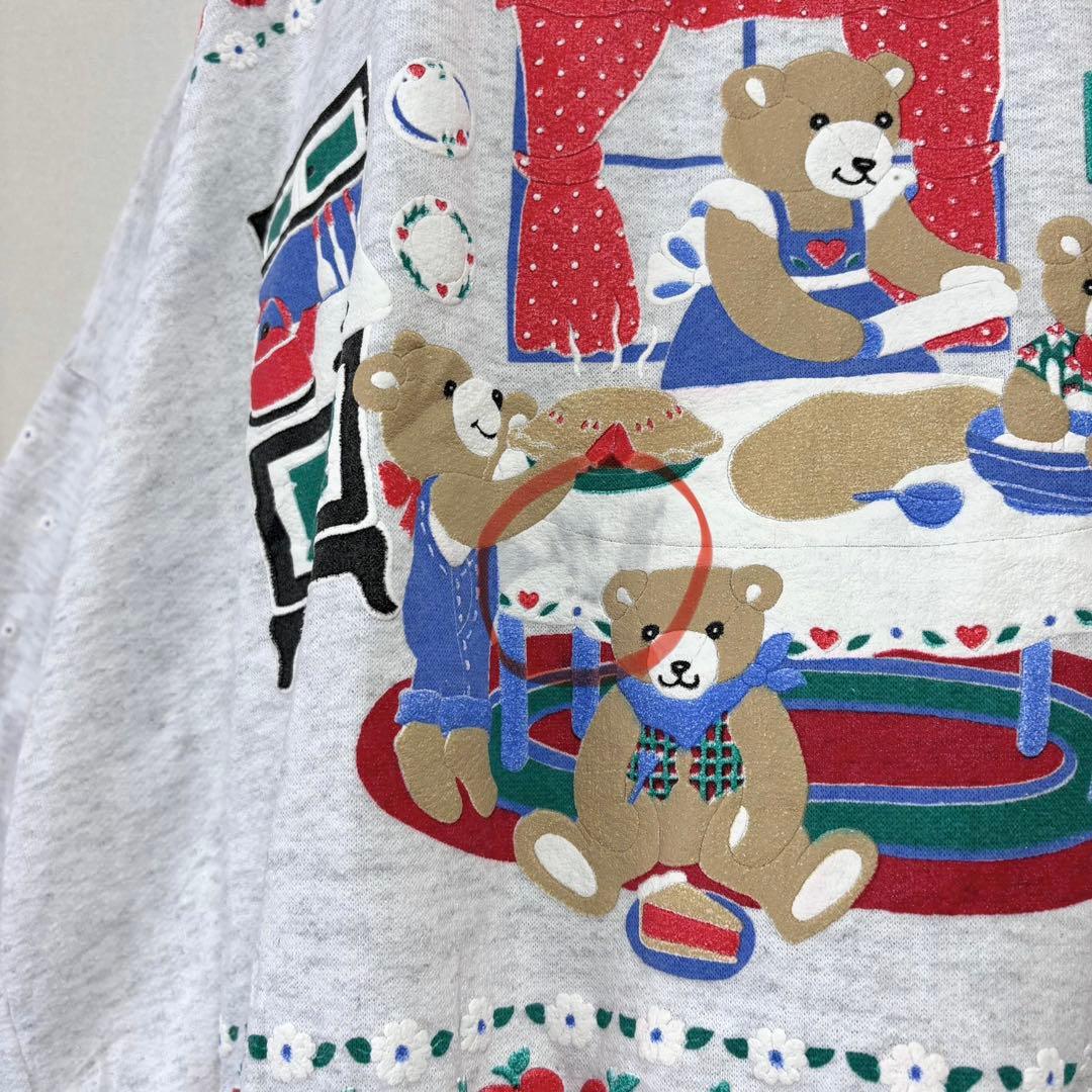 USAvintageアメリカ古着発泡プリントくまちゃんりんごお花襟付きスウェット