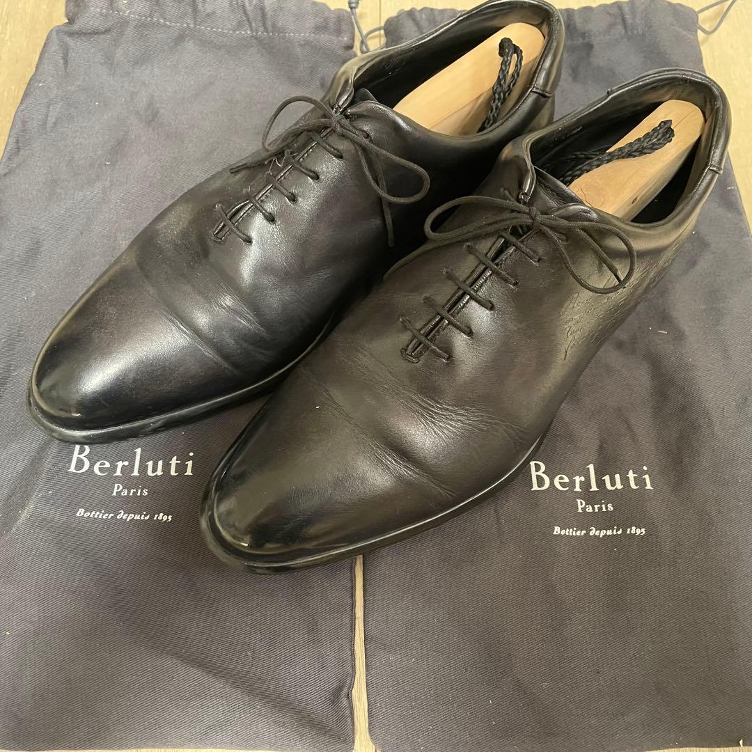 Berluti ブラック UK9 レースアップシューズ 保存袋付き パティーヌ