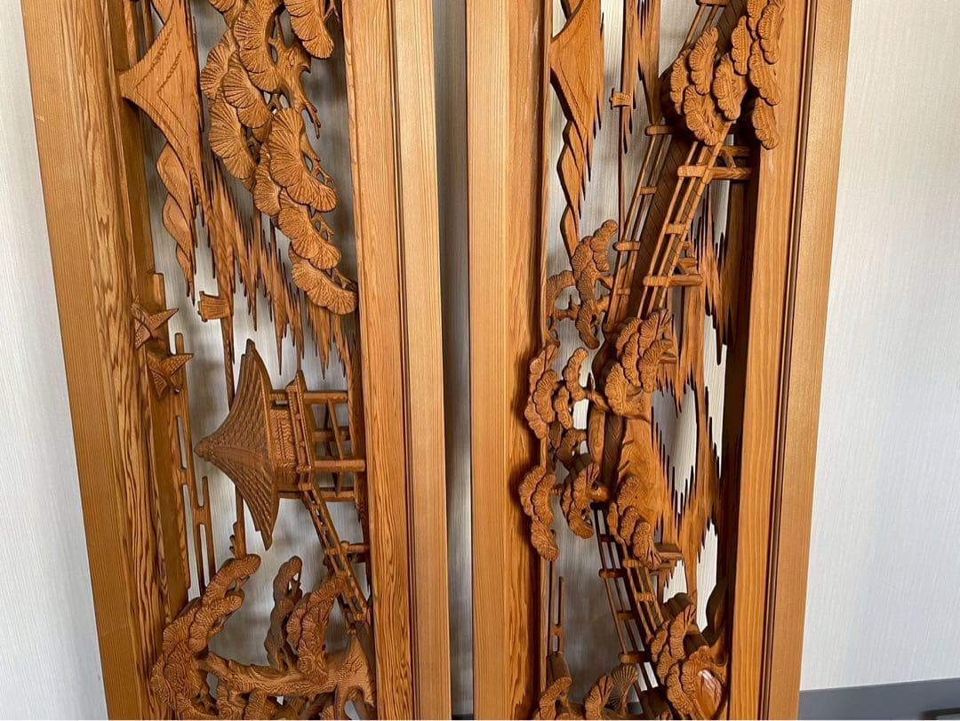 欄間　二枚組　木彫り　彫刻　松