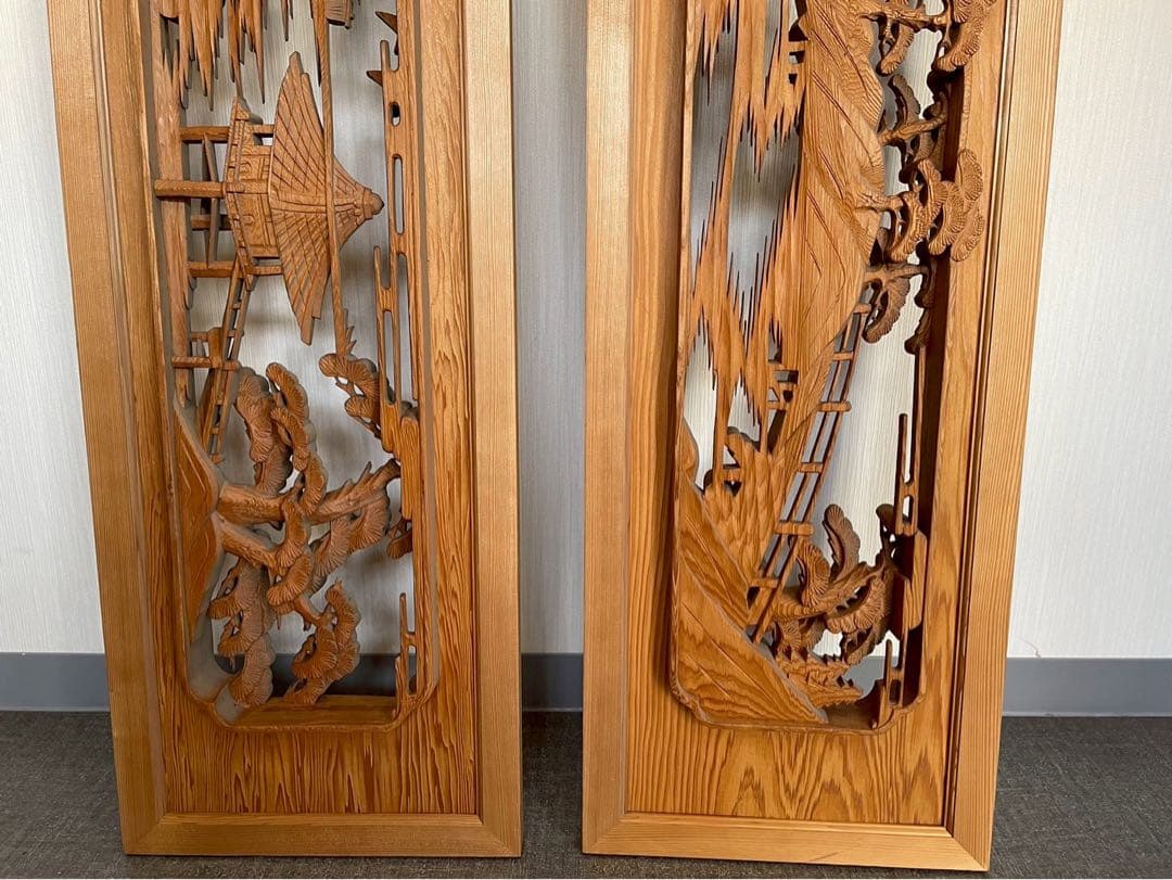 欄間　二枚組　木彫り　彫刻　松