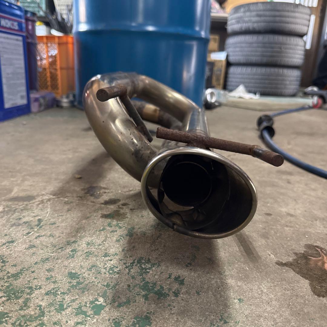50カムリワンオフマフラー