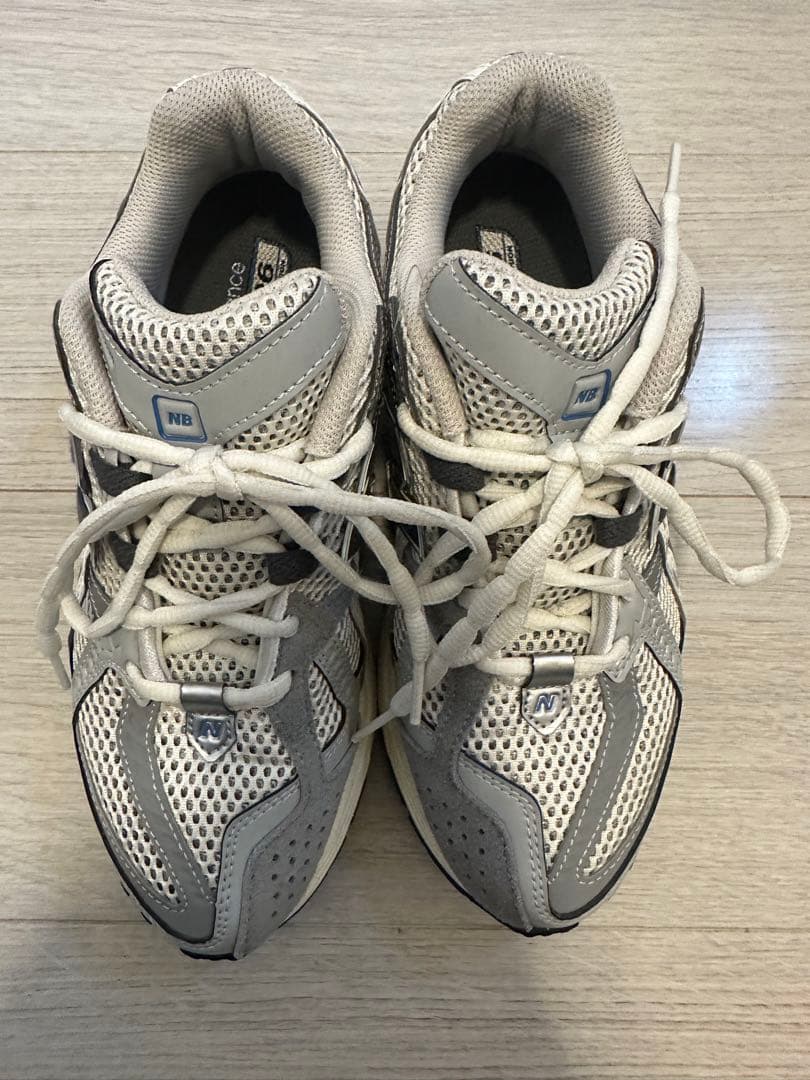 New Balance 1906 グレー スニーカー