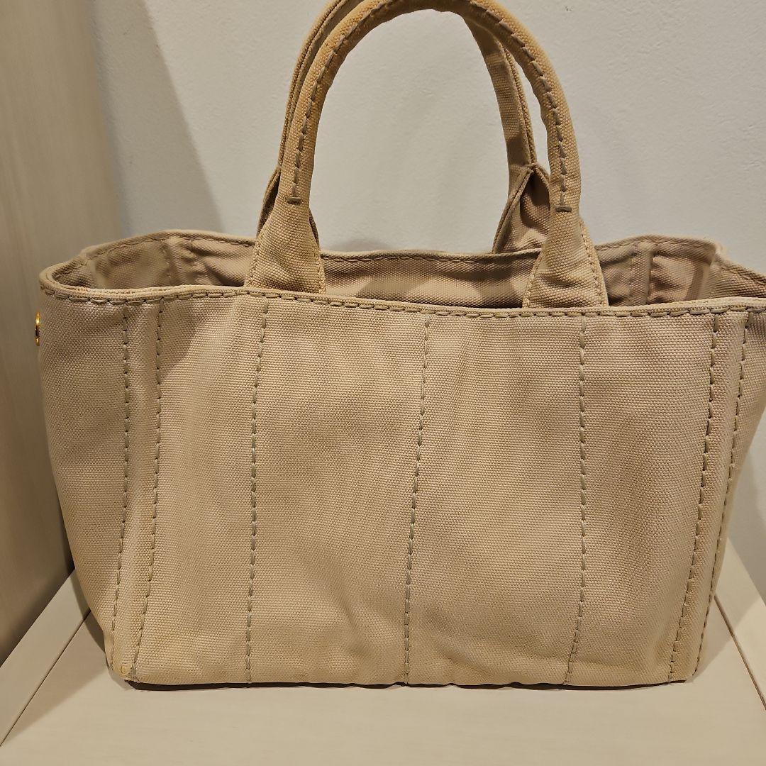 PRADA カナパSサイズ ベージュ