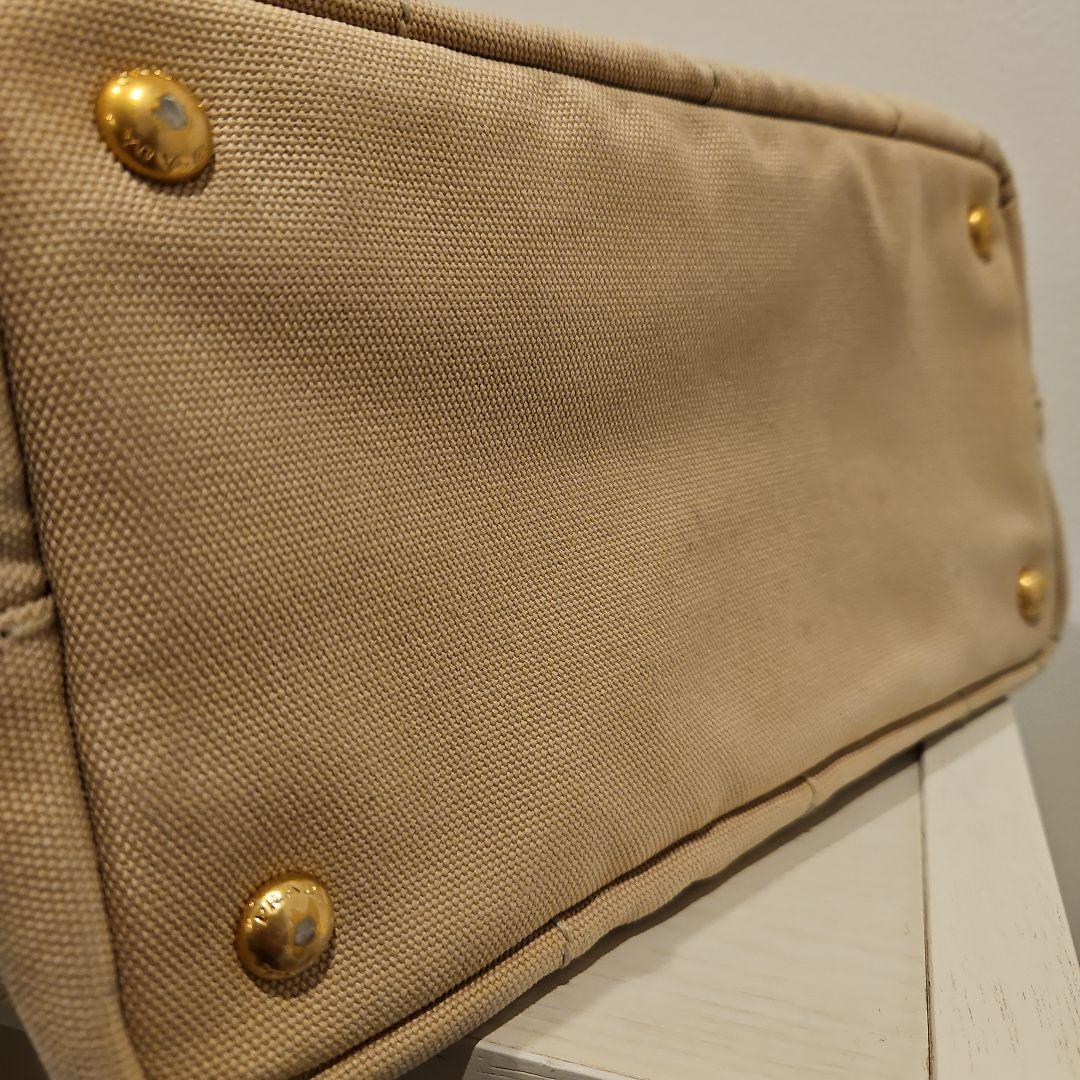 PRADA カナパSサイズ ベージュ