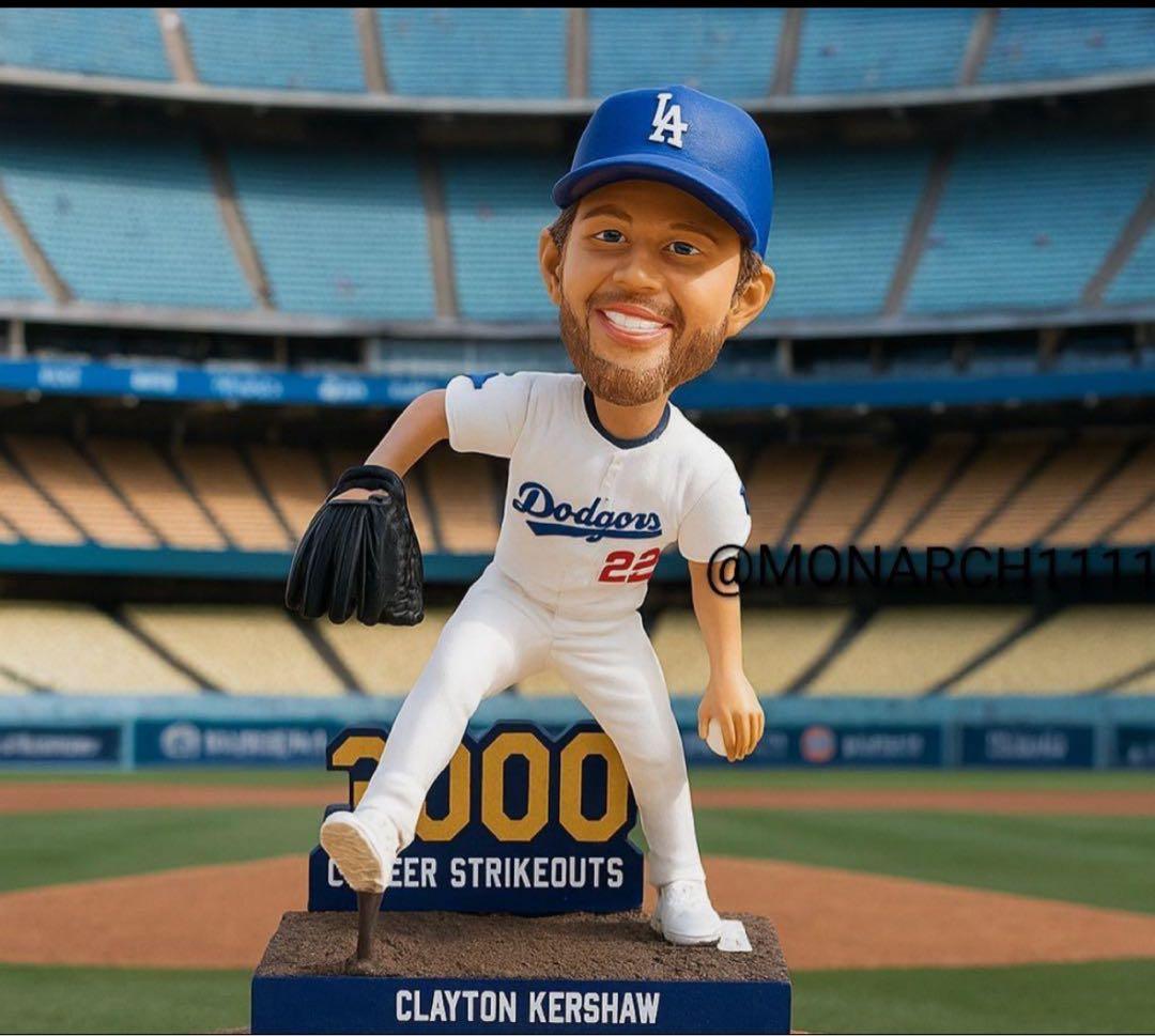 カーショー　ボブルヘッド　3000奪三振 来場者限定　スタジアム配布　新品