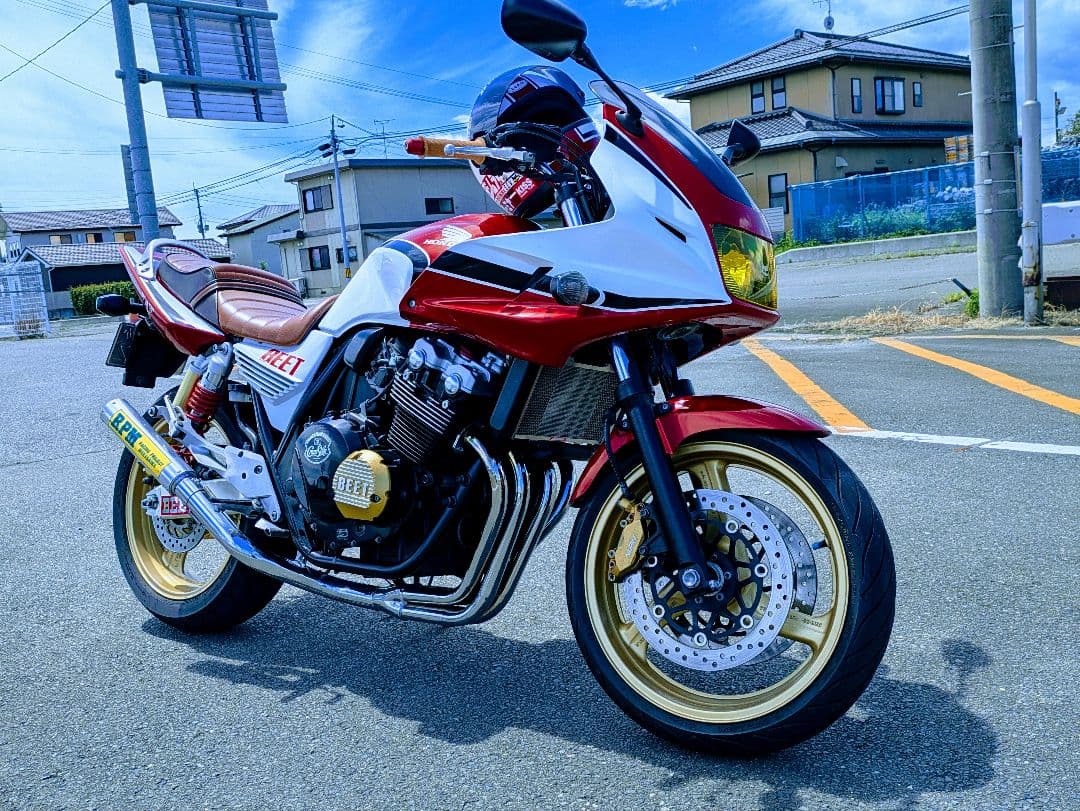 プリティーレーシングマフラー