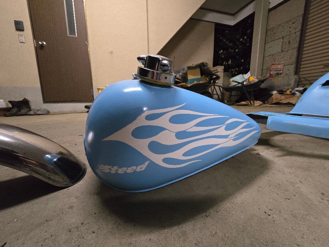 スティード400 ワンオフ外装一式 社外タンク 社外フェンダー