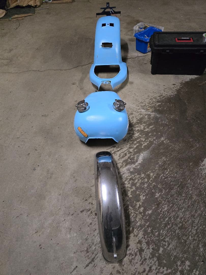 スティード400 ワンオフ外装一式 社外タンク 社外フェンダー