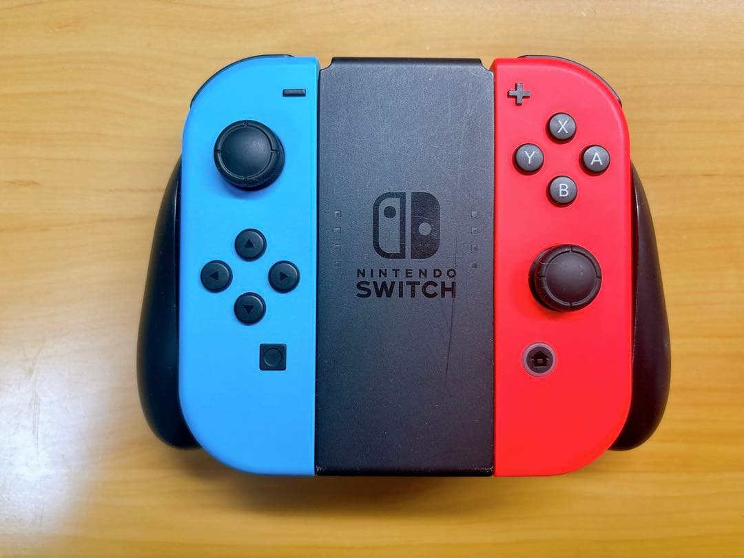 Nintendo Switch 本体 青/赤 ジョイコン付き