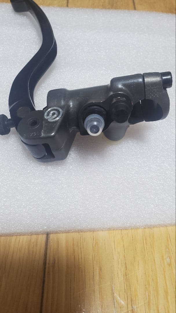 ブレンボラジアルブレーキマスター16×18 レーシングマスターRMC