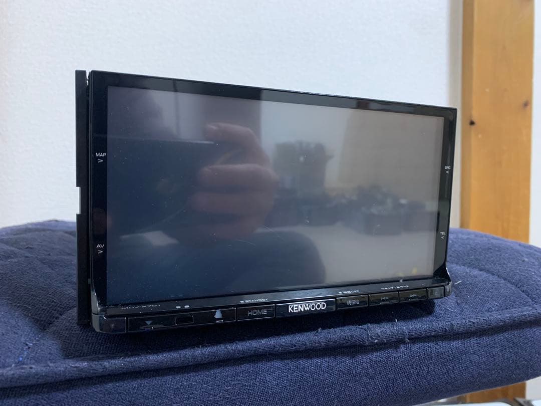 カーナビ KENWOOD MDV-X701