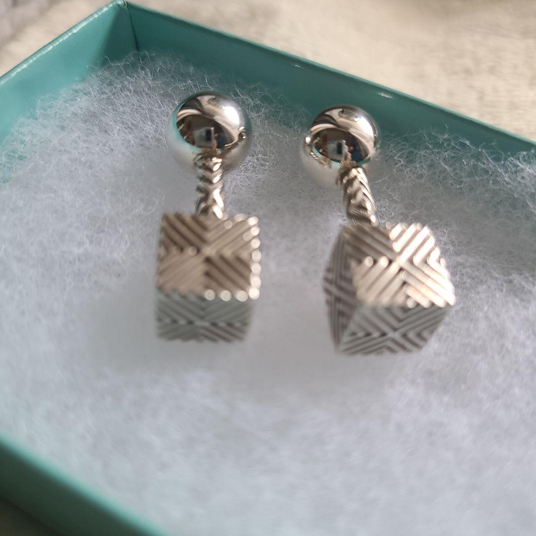 ティファニー テクスチャード　キューブ　Ag925 カフス