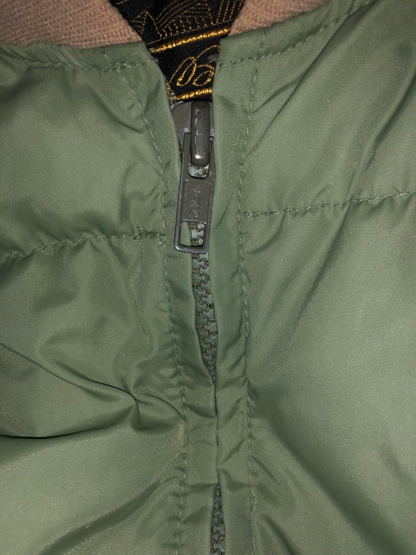 K　Eddie Bauer ダウンベスト オリーブグリーン