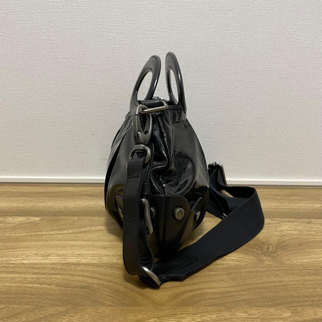 《極美品》MARNI（マルニ ） レザー ショルダーバッグ ブラック 黒