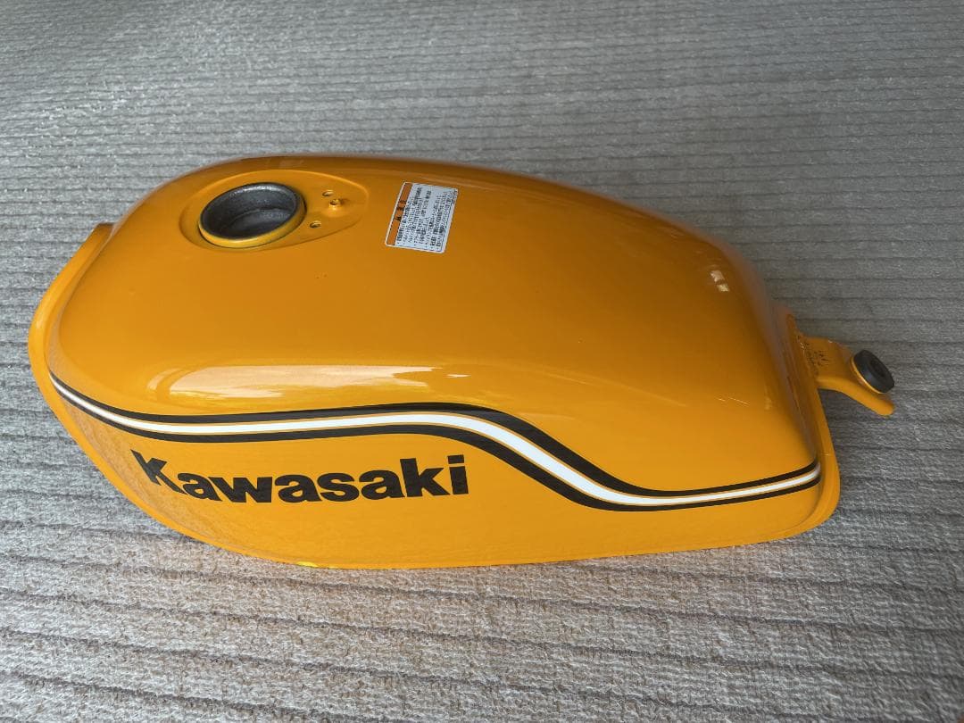 【0381】250TR Kawasaki FI インジェクションタンク