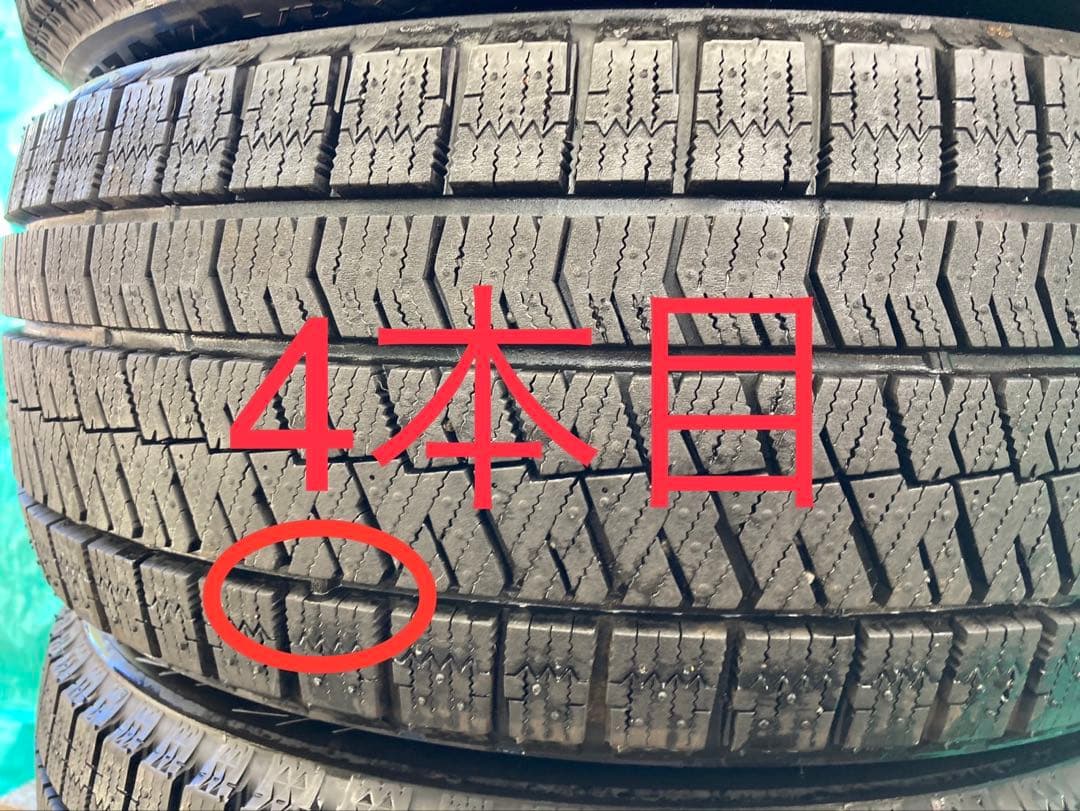 スタッドレスタイヤ＊未使用に近い