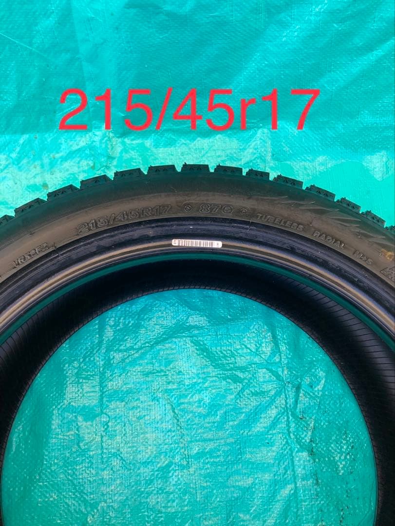 スタッドレスタイヤ＊未使用に近い