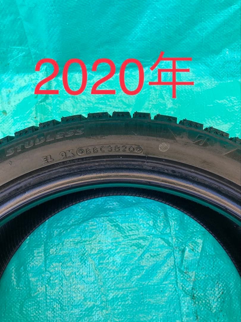 スタッドレスタイヤ＊未使用に近い