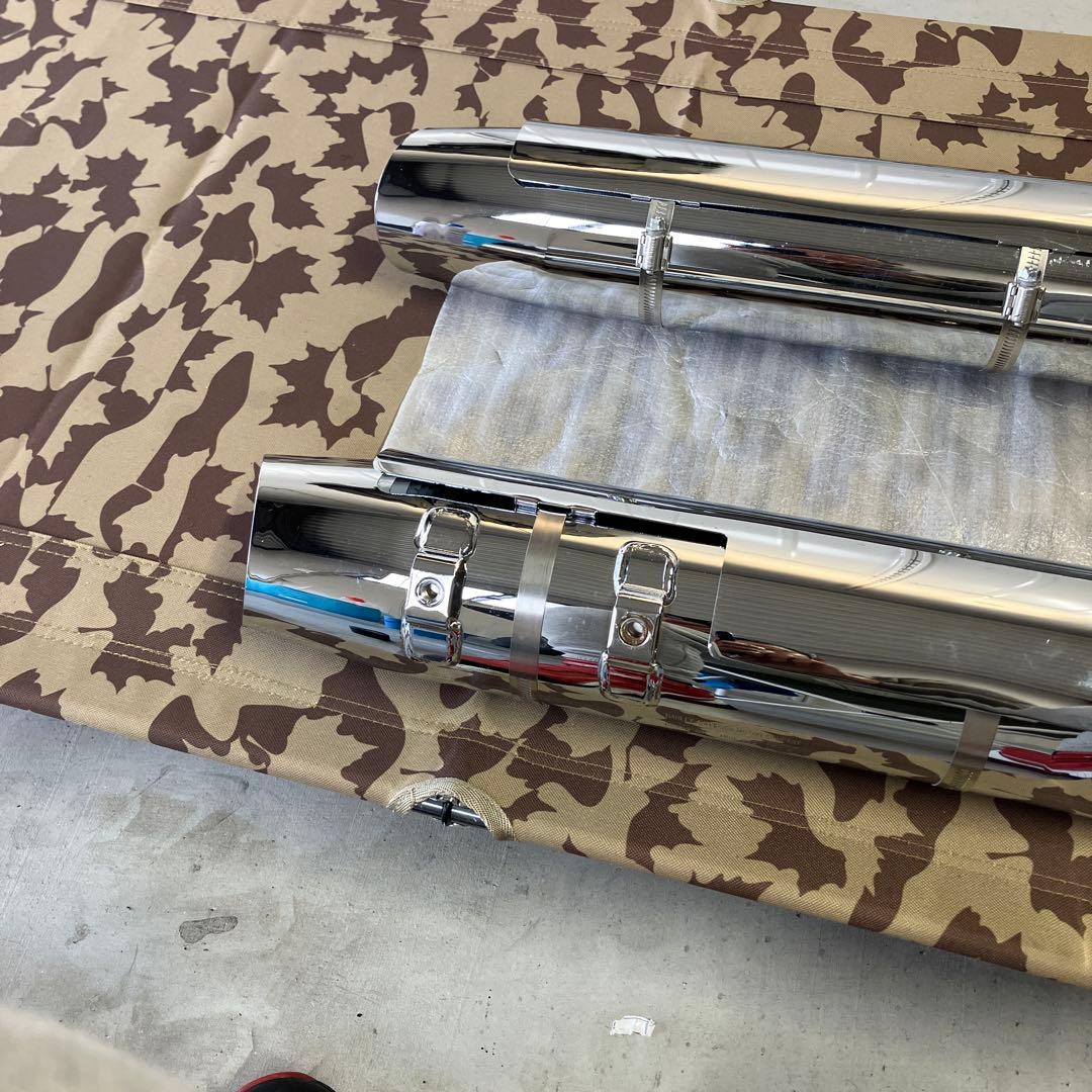 大特価‼️Harley-純正cvoステンレスマフラー65949-09 2匿名配送