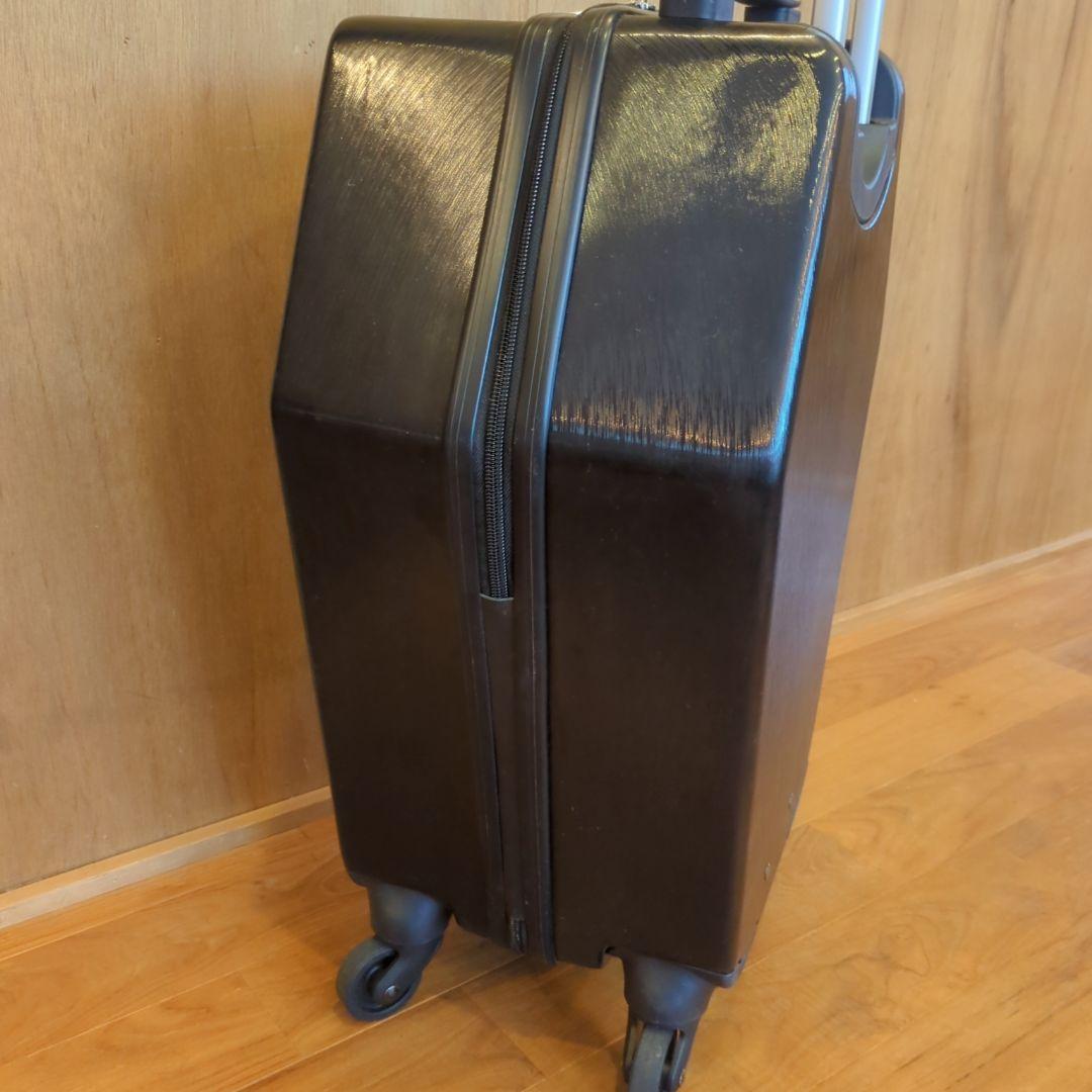 KILLSTAR 棺型キャリーケース スーツケース　コフィン