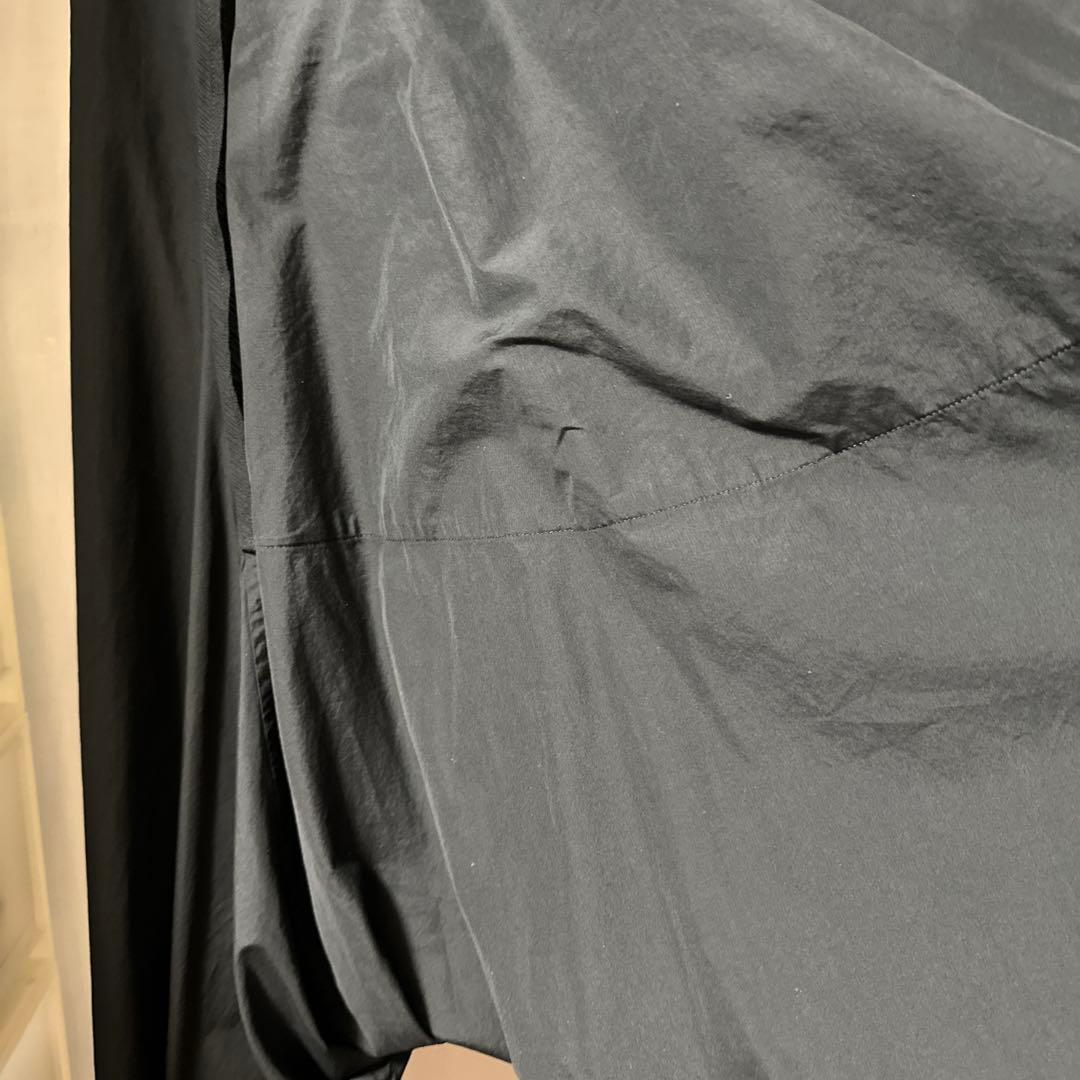 ヨージヤマモト変形サルエルパンツ、ニットのに点