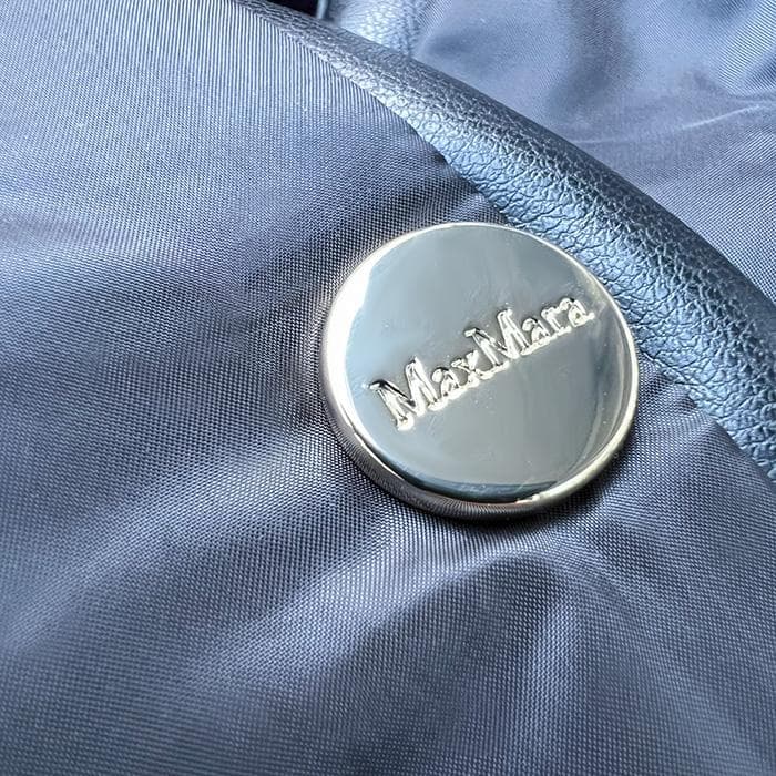 M*7様 MaxMara The Cube. 　ベスト　キャメル混　リバーシブル