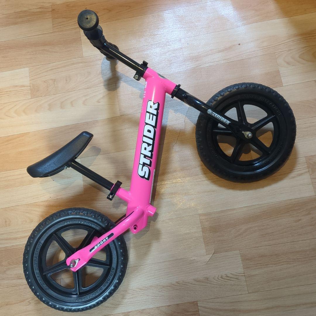 ストライダー スポーツ 12インチ ピンク
