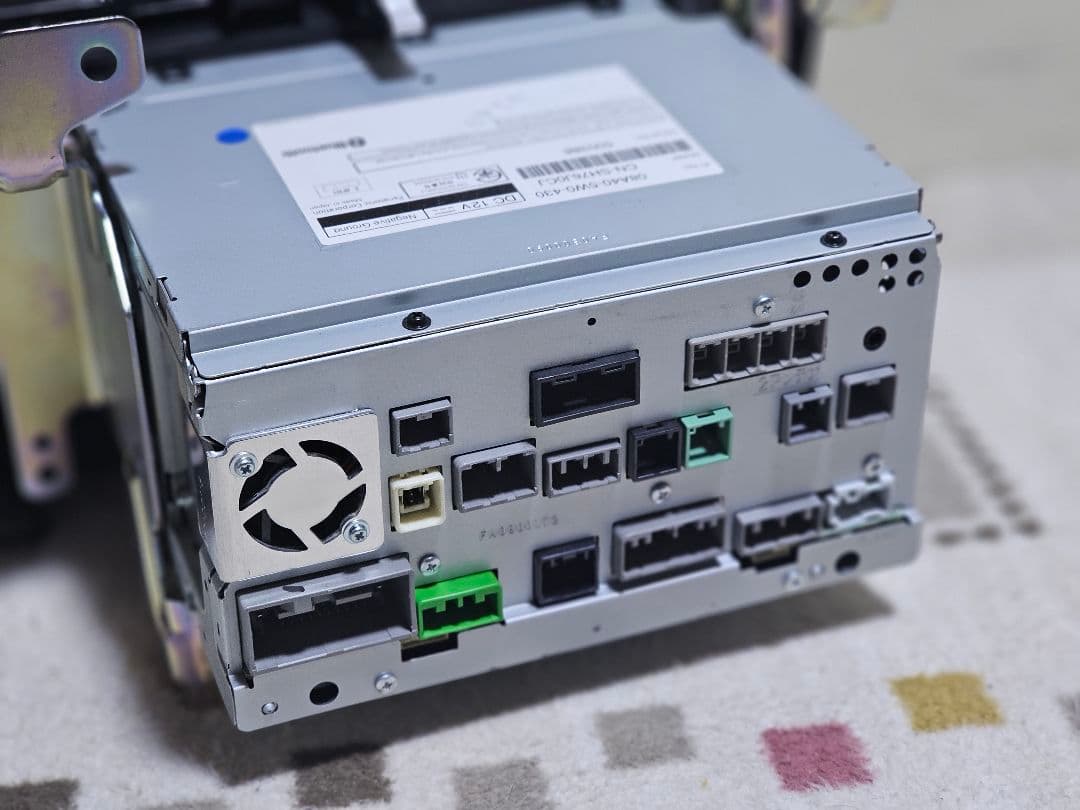 Gathers VXU-185NBi カーナビ ットセキュリティコード付き