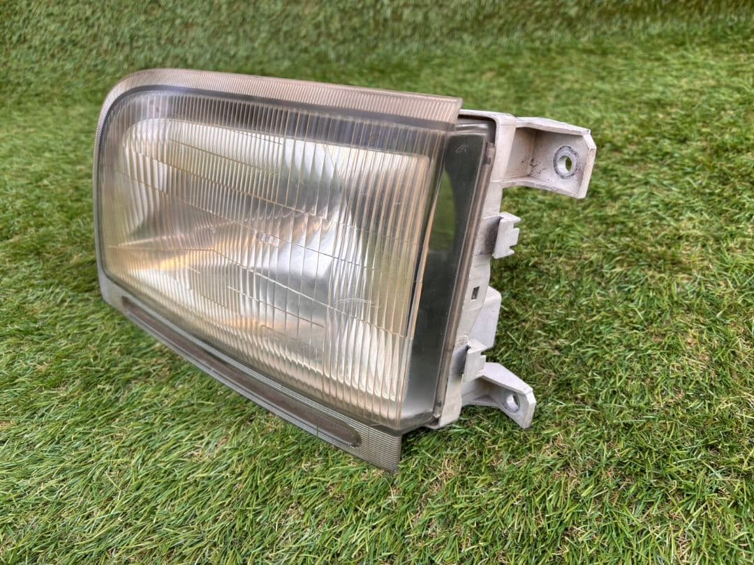 ダイハツ ハイゼット S200P/S210P ヘッドライト 左右