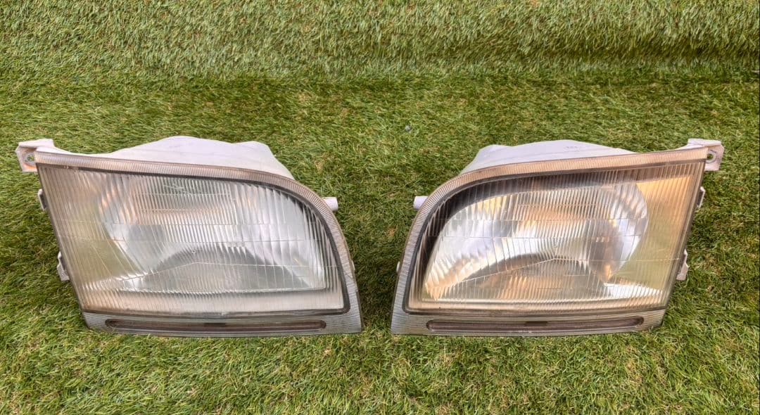 ダイハツ ハイゼット S200P/S210P ヘッドライト 左右