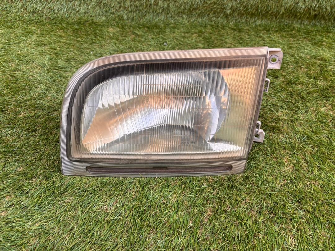 ダイハツ ハイゼット S200P/S210P ヘッドライト 左右