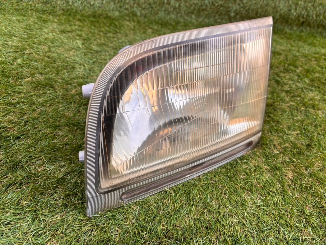 ダイハツ ハイゼット S200P/S210P ヘッドライト 左右